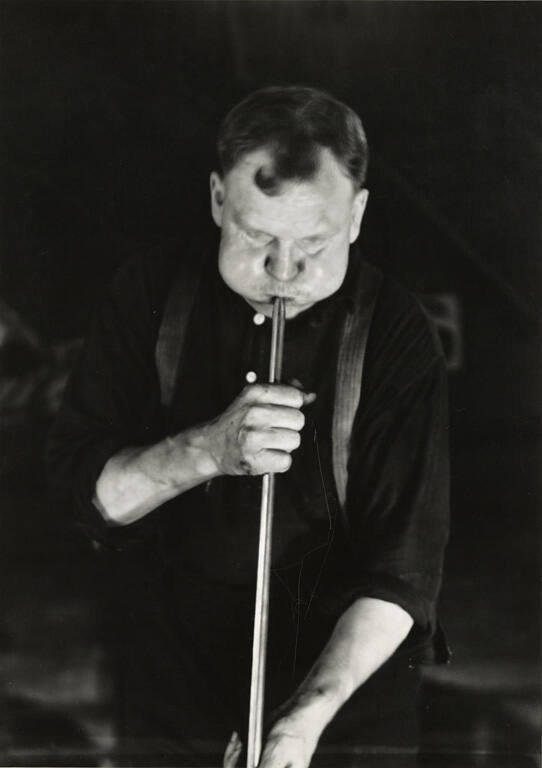 [Glass blower, Owens Illinois Glass Company]