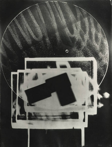Fotogramm, from the portfolio 10 Fotogramme (10 Photograms)