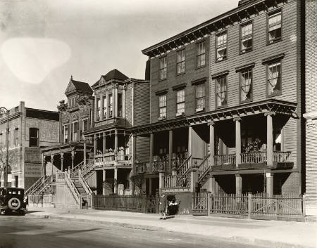 [Bronx streetscape]