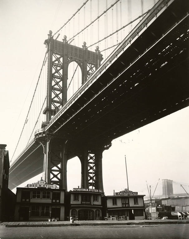 Oyster Houses, South Street and Pike Slip