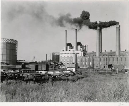 [Factory and smokestacks, New Haven, Connecticut]