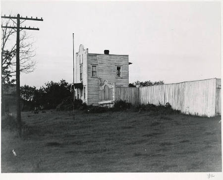 [Abandoned fox farm, near Calfax, Ohio]