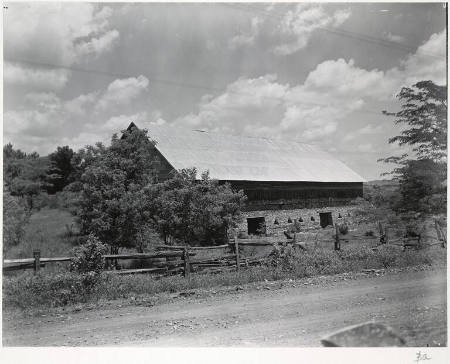 [Barn, formerly John Ames Farm, near Pulaski, Tennessee]