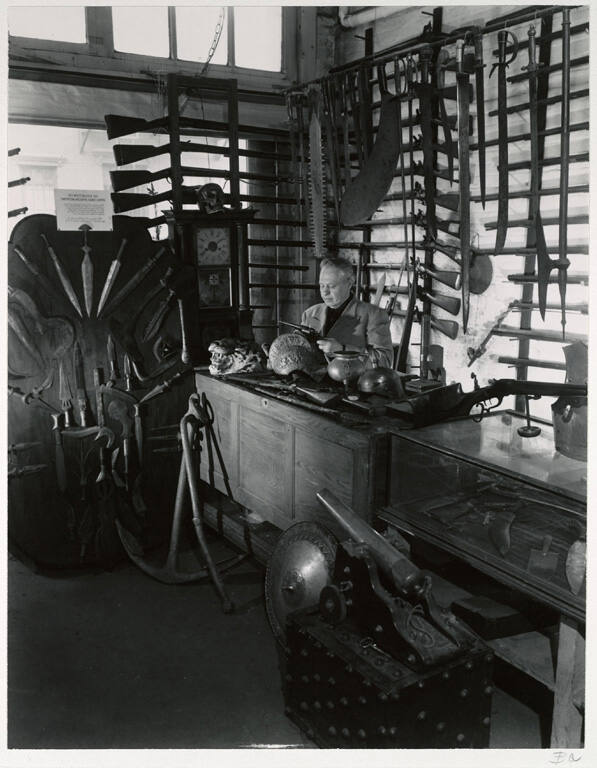 [Robert Hendrickson, gunsmith, 22 Christopher Street]