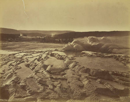 Upper fire hole, from Old Faithful