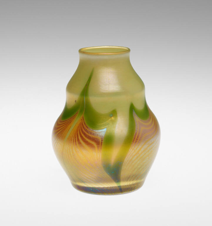 Vase, Green Opalescent, Leaf-Like Pattern