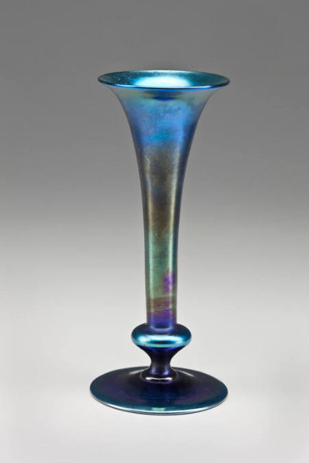 Vase, blue