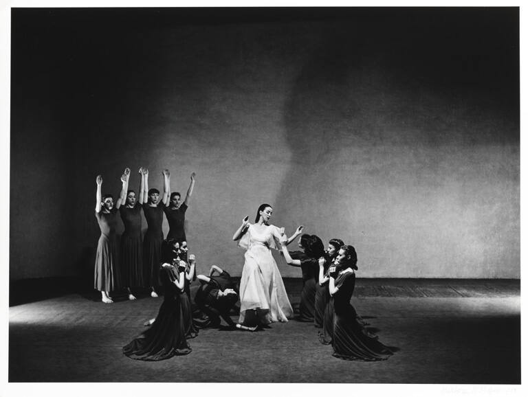 Martha Graham - Primitive Mysteries (group)