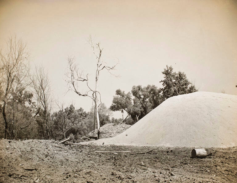 Clay ovens, near Chicago