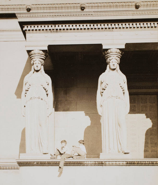 Two Greek figures and two boys, Chicago