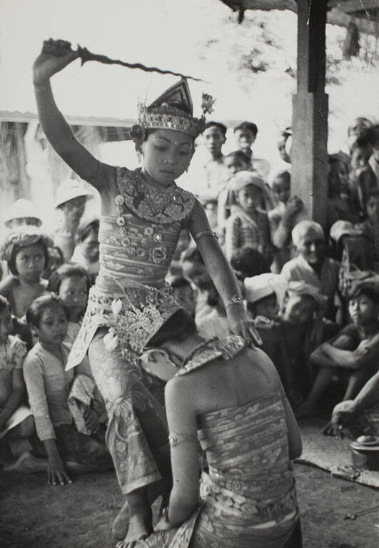 Fight dance in Olek, Bali