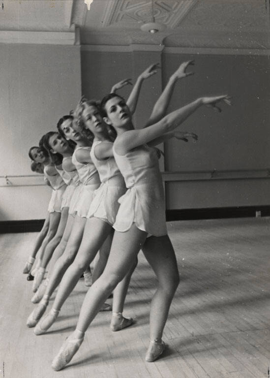 American Ballet Theater dancers in rehersal
