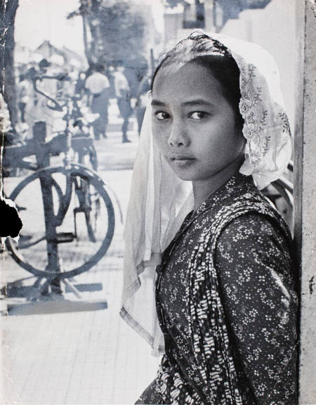 Javanese girl wearing a lace-edged kerdung, Indonesia