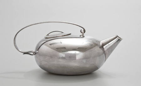 "Boule" Teapot