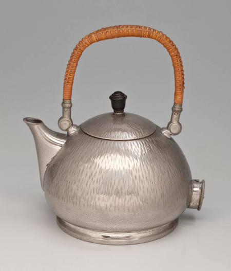Electric teapot