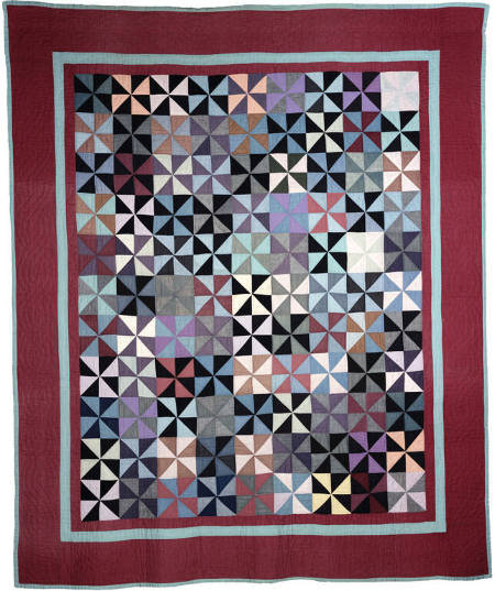 Pinwheel pattern quilt