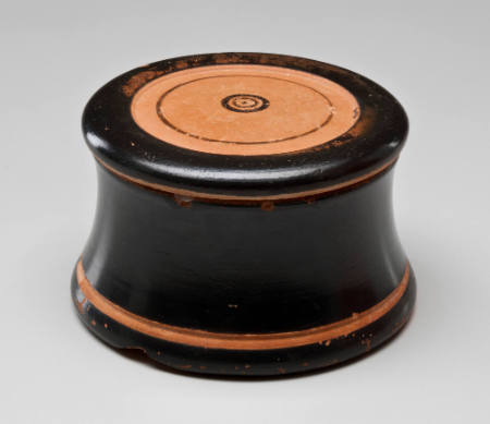 Pyxis