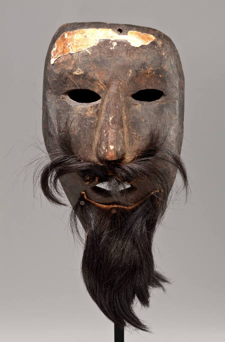 Dance mask of a bearded man
